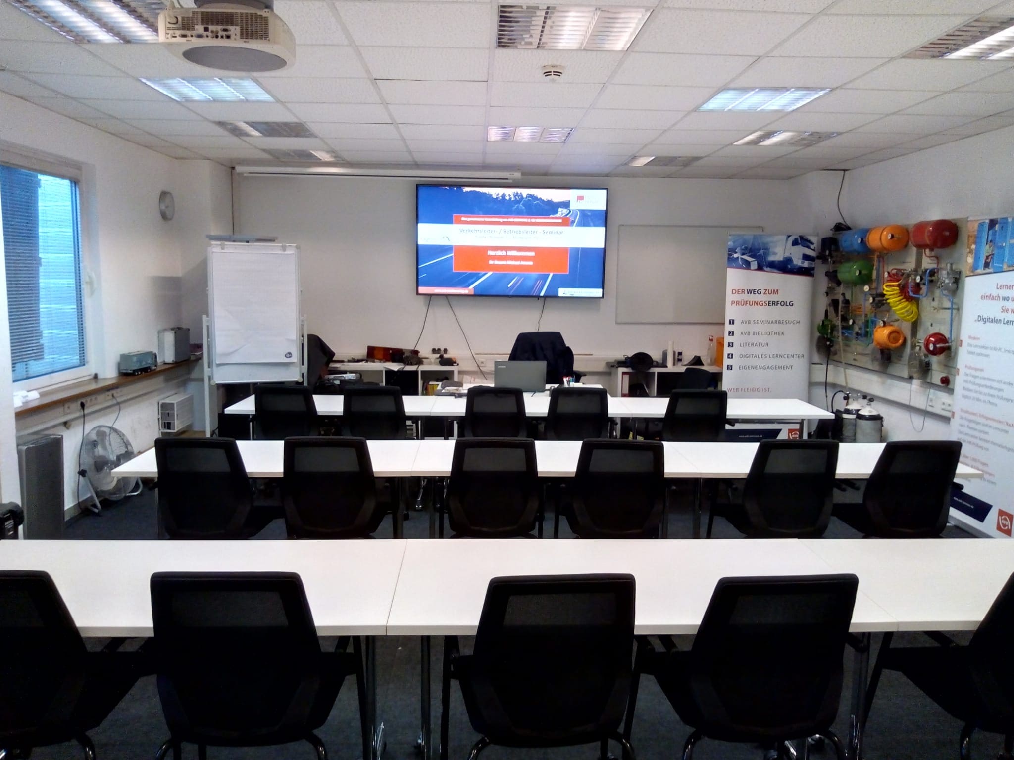 Taxi-/Mietwagenverkehr (Betriebsleiter)